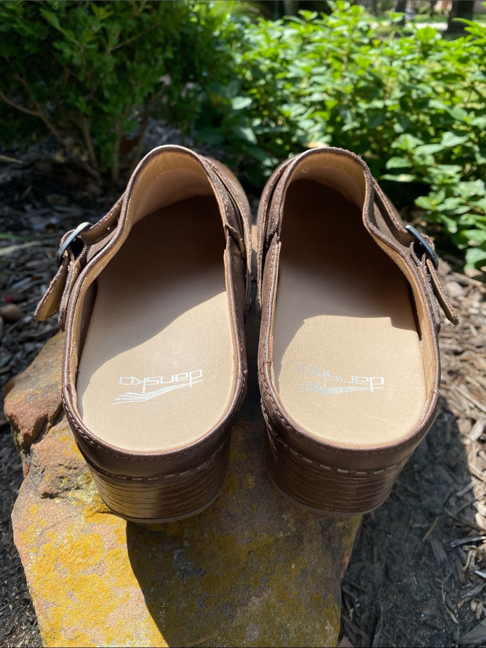 Dansko Brown Leather Slip-On Berry Clog Size 40 - Picture 7 of 16